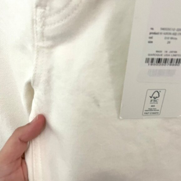 NWT Moussy MV Aurora Wide Straight Crop in White Size 26 - Picture 7 of 9